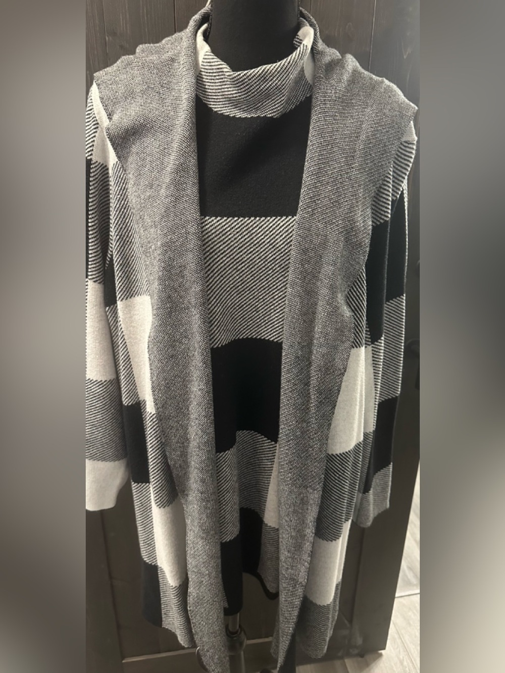 Chico's 2-Piece Black and White Block Plaid Draped  Cardigan & Tunic Sweater